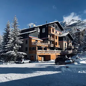 4* Hotel 16 | 150 Montagne&spa Nuxe